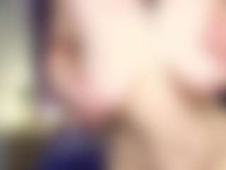 Live cam show with MadamMoreau - Blue Eyes on Gym Cam Girls