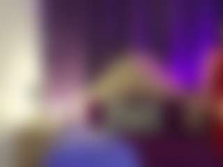 Live cam show with MadamMoreau - Middle Aged on Camsoda