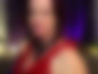 Live cam show with MadamMoreau - Spank on TeamSkeetLive