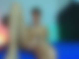 Live cam show with marcushanks1 - Bedroom on Camsoda