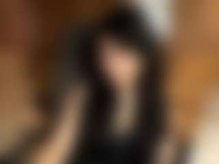 Live cam show with MartineNegbenebor - Role Play on Milf Play