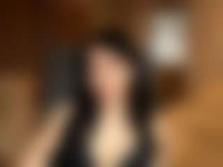 Live cam show with MartineNegbenebor - Bedroom on Camming Site