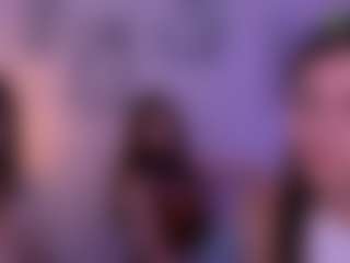 Live cam show with naomi-perl - Bedroom on Fapmatic.com