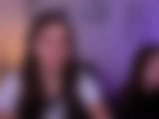 Live cam show with naomi-perl - Tease on StripNow