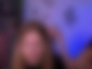 naomi-perl's Live Sex Cam Show