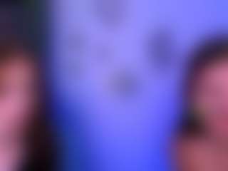 Live cam show with naomi-perl - Strip on madthumbs