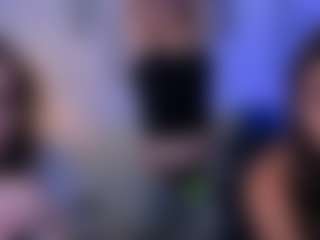 Live cam show with naomi-perl - Flashing on Camsoda