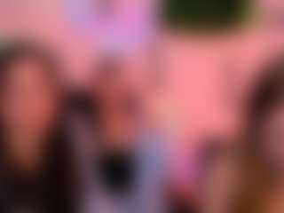 Live cam show with naomi-perl - Squirt on Milfs Live