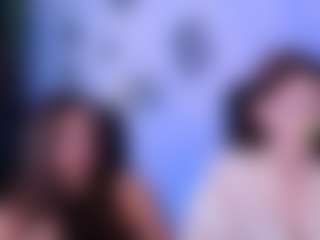 Live cam show with naomi-perl - Shaved Pussy on Camsoda