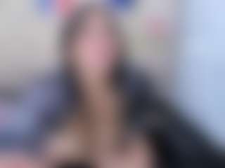 Chloe's Live Sex Cam Show