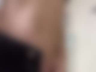 Live cam show with RickieTablada - Mature on Mixed Magazine Live