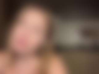 Live cam show with RickieTablada - Amateur Curvy on Camsoda