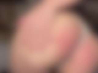 Live cam show with RickieTablada - Blue Eyes on Camsoda