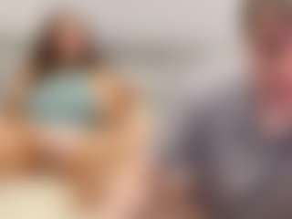 Live cam show with RoseCelina - Brown Hair on xDating