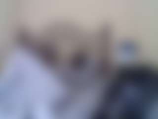 Live cam show with SmallGoodNutt - Living Room on Streamer API