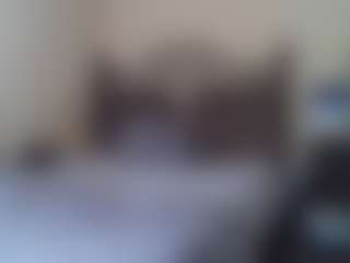 Live cam show with SmallGoodNutt - No Drinking on Dolls Live