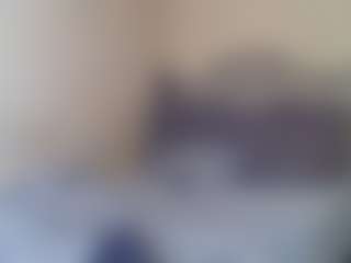 Live cam show with SmallGoodNutt - Living Room on xxxlivecams.org