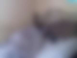 Live cam show with SmallGoodNutt - No Drinking on Mixed Magazine Live