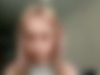 VannaMenaker's Live Sex Cam Show