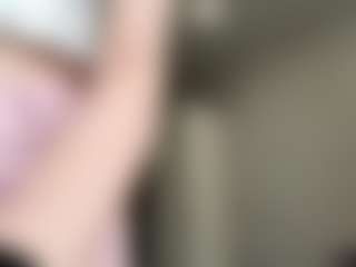 VannaMenaker's Live Sex Cam Show