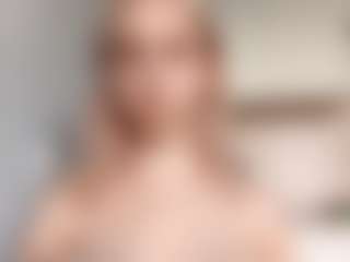 VannaMenaker's Live Sex Cam Show