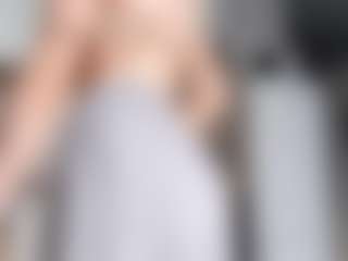 VannaMenaker's Live Sex Cam Show