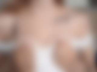 VannaMenaker's Live Sex Cam Show