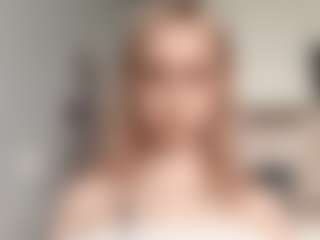 VannaMenaker's Live Sex Cam Show