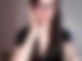 Live cam show with YonBenskin - Young Adult on friskycurves.com