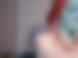 Live cam show with YonBenskin - Blue Eyes on CSO-WL