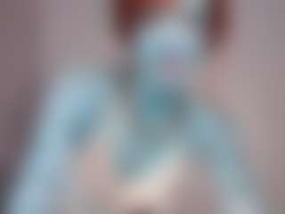 Live cam show with YonBenskin - Young Adult on Dolls Live