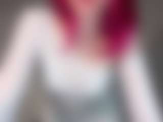 Live cam show with YonBenskin - Strip Red Hair on Camsoda