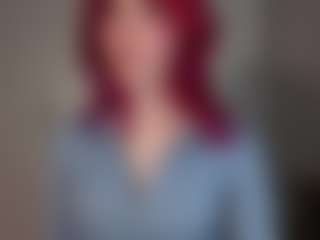 Live cam show with YonBenskin - Tease Red Hair on Camsoda