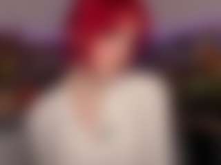 Live cam show with YonBenskin - Blue Eyes on googirlz