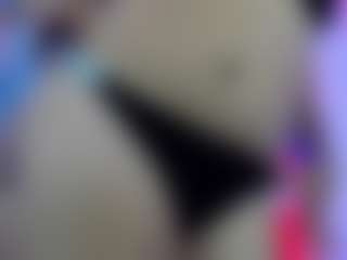 abriilwood's Live Sex Cam Show