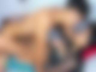Live cam show with ale-lovx - Double Penetration on AdultVida.com