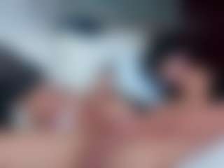 Live cam show with ale-lovx - Double Penetration on Camsoda