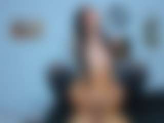 Live cam show with ale-lovx - Tease on https://playwithruby.com