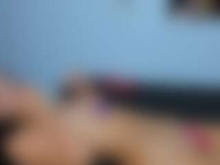 Live cam show with ale-lovx - Double Penetration on Camsoda