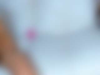 Live-Cam-Show mit ale-lovx - Gagging auf Camsoda