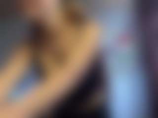 Aurora's Live Sex Cam Show