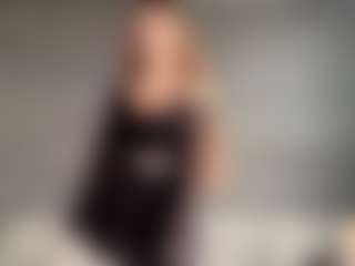 Aurora's Live Sex Cam Show