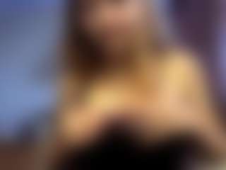 Live cam show with Aurora - Bikini on SquirtSoMuch
