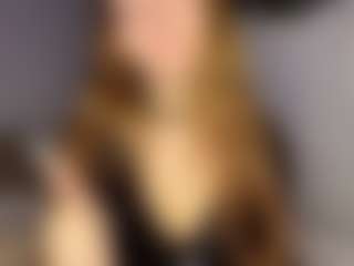 Aurora's Live Sex Cam Show