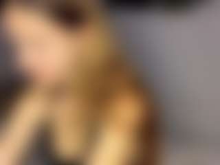 Aurora's Live Sex Cam Show