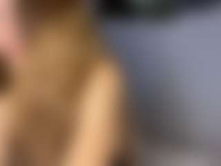 Aurora's Live Sex Cam Show