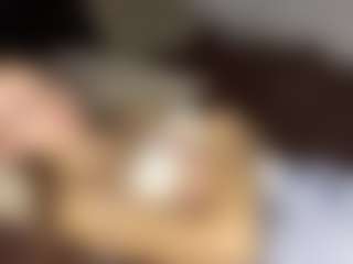 Live cam show with Aurora - Normal on Soda Cam