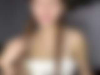 Live cam show with Aurora - Facial Piercings on Hubzter Live