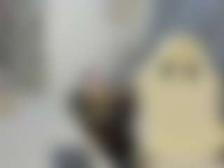Coonie-Paige's Live Sex Cam Show