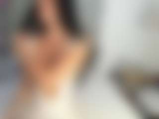 Coonie-Paige's Live Sex Cam Show